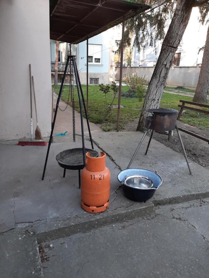 Apartman Kod Kestena Osijek Exterior photo