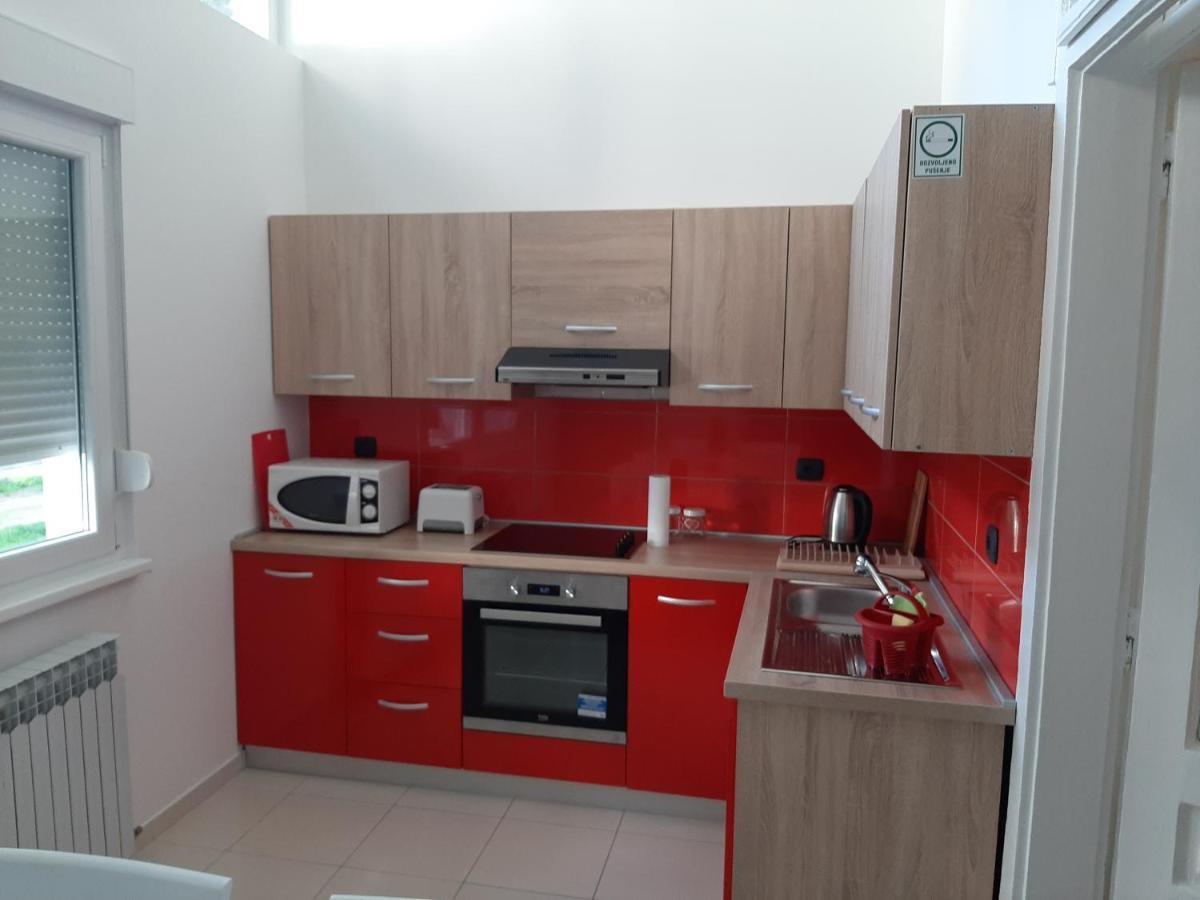 Apartman Kod Kestena Osijek Exterior photo