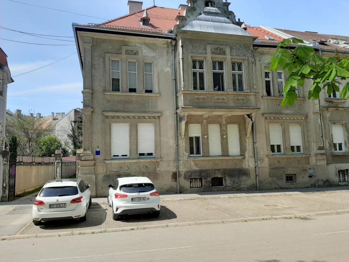 Apartman Kod Kestena Osijek Exterior photo